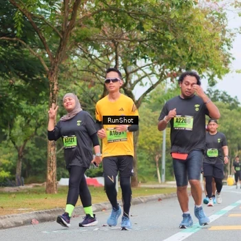 Runner Photo 5671127