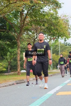 Runner Photo 5671222