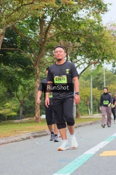 Runner Photo 5671229