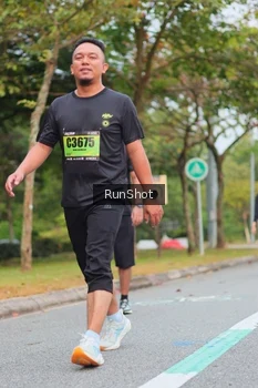 Runner Photo 5671237