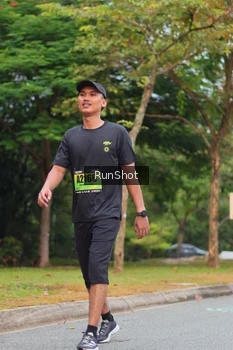 Runner Photo 5671249