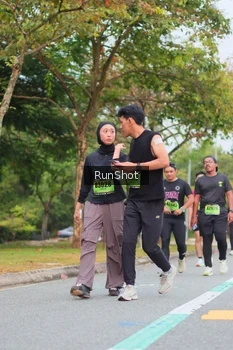 Runner Photo 5671254