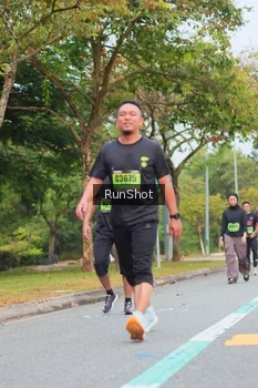 Runner Photo 5671269