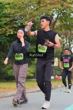 Runner Photo 5671275