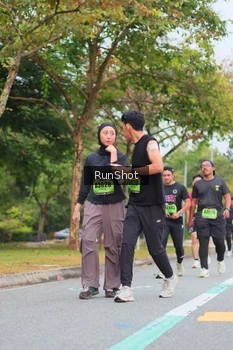 Runner Photo 5671299