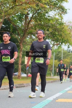 Runner Photo 5671304