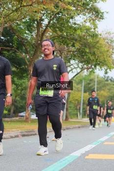 Runner Photo 5671313