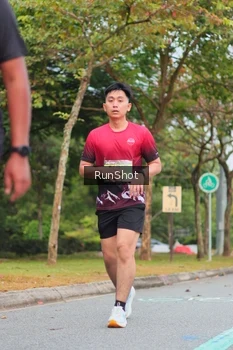 Runner Photo 5671319