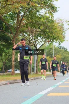 Runner Photo 5671343