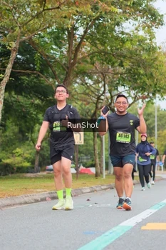 Runner Photo 5671349