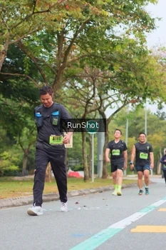 Runner Photo 5671350