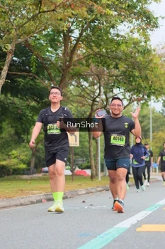 Runner Photo 5671353