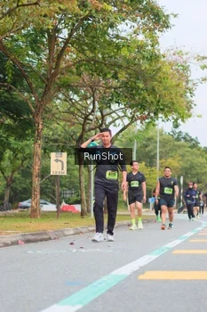 Runner Photo 5671379