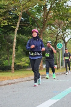 Runner Photo 5671387