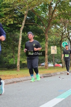 Runner Photo 5671407