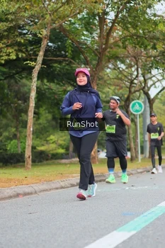 Runner Photo 5671408