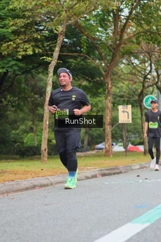 Runner Photo 5671412