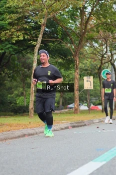 Runner Photo 5671414