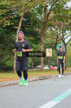 Runner Photo 5671415