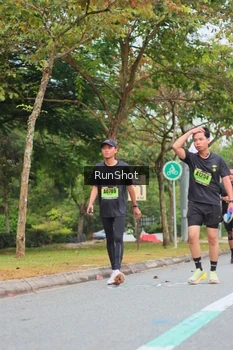 Runner Photo 5671429