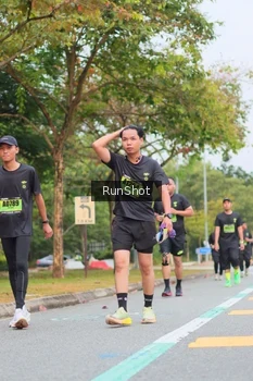 Runner Photo 5671436