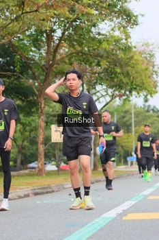 Runner Photo 5671446