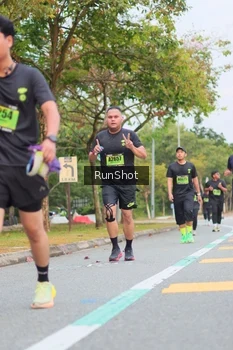 Runner Photo 5671448