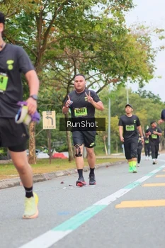 Runner Photo 5671453