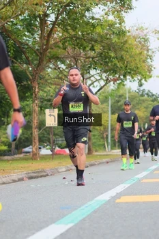 Runner Photo 5671470