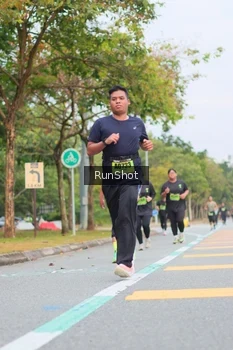Runner Photo 5671484