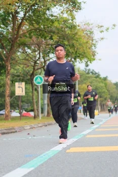 Runner Photo 5671485