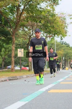 Runner Photo 5671505