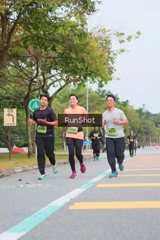 Runner Photo 5671557