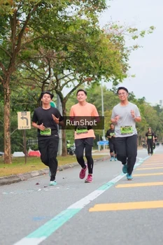Runner Photo 5671572