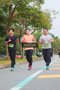 Runner Photo 5671577