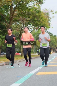 Runner Photo 5671584