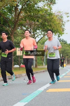 Runner Photo 5671588