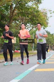 Runner Photo 5671589