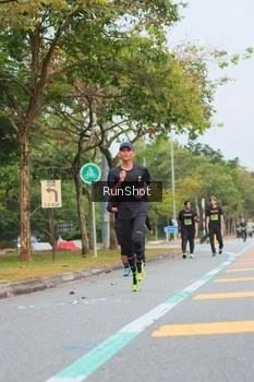 Runner Photo 5671593