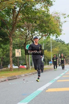Runner Photo 5671607
