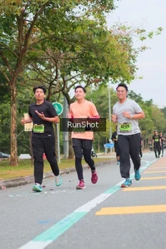 Runner Photo 5671608