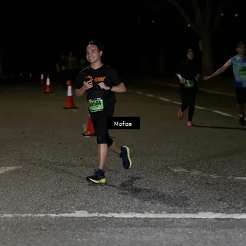 Runner Photo 5671931