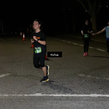 Runner Photo 5671993