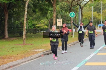 Runner Photo 5672182