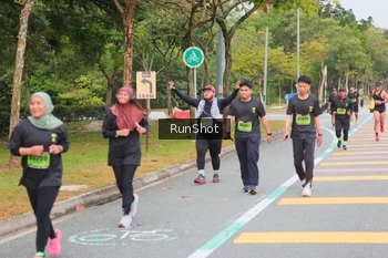 Runner Photo 5672199