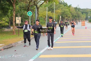 Runner Photo 5672220