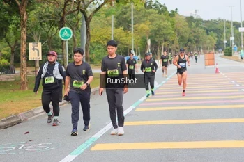 Runner Photo 5672222