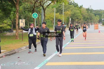 Runner Photo 5672224