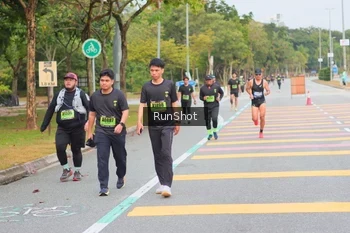 Runner Photo 5672228
