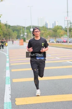 Runner Photo 5672292